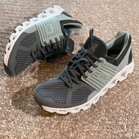 On Cloudswift Running Shoes - Picture 3 of 10